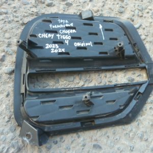 moldura tapa parachoque neblinero tiggo 4 2023 2024 copiloto