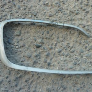 moldura bisel citroen c elysee 2018 2023 de neblinero copiloto daños