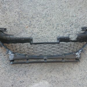 rejilla de parachoque mazda 3 sport 2012 2013 daños