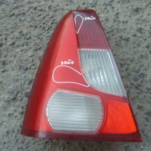 foco renault logan 2007 2009 trasero chofer – detalles