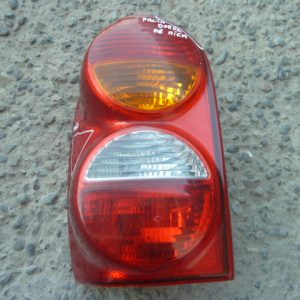 foco jeep cherokee liberty 2001 2002 2003 trasero chofer daños