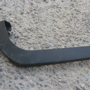 moldura navara 2020 2023 inferior parach trasero copiloto