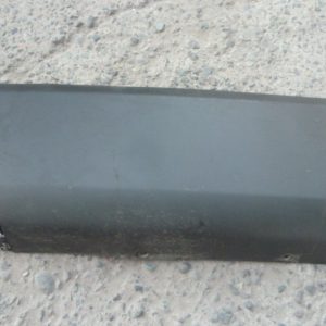 moldura grand musso xl 2019 2023 inferior costado tras copiloto