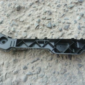 Mensula soporte kia carens 2008 2011 tapabarro delantero chofer