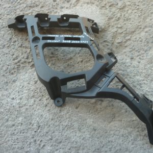 Mensula soporte peugeot 3008 2022 2024 lateral trasera copiloto