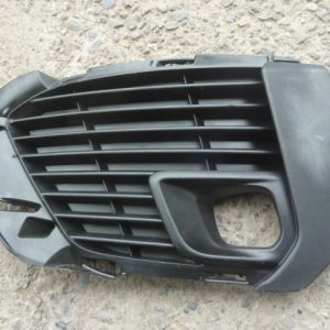 moldura tapa bisel neblinero peugeot 5008 2018 2020 chofer daños