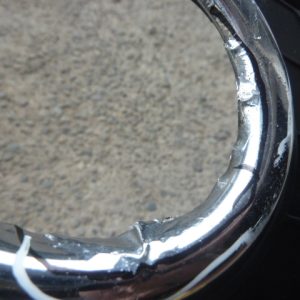 moldura tapa bisel neblinero sentra b17 2017-19 chofer daños