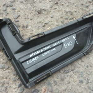 moldura tapa bisel neblinero xtrail t32 2019 2023 chofer