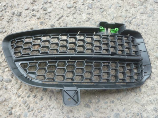 moldura tapa de parachoque volkswagen touareg 2008-09 copiloto