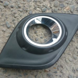 moldura tapa bisel neblinero hilux 2016-18 copiloto alternativa daño