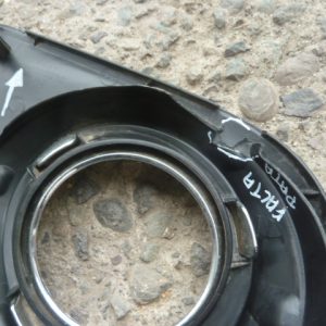 moldura tapa bisel neblinero hilux 2016-18 copiloto alternativa daño