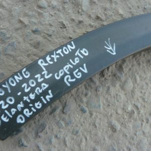 Moldura ssangyong rexton 2020 2022 delantera copiloto