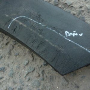 Moldura chery tiggo 4 2017 2020 trasera chofer daños