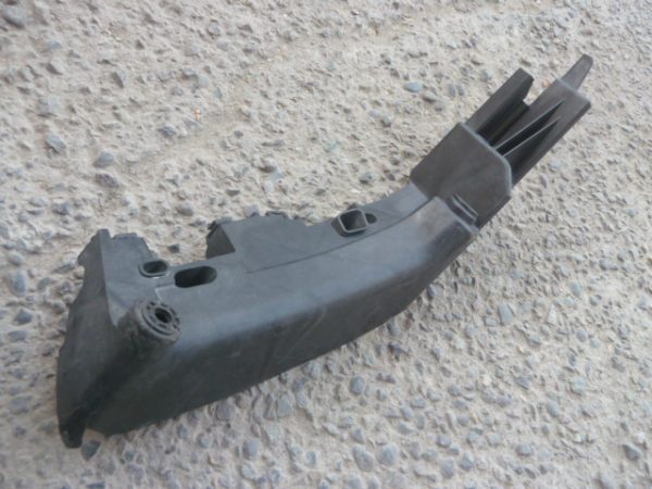 mensula soporte grand cherokee 17/19 bajo optico copiloto daños - Imagen 2