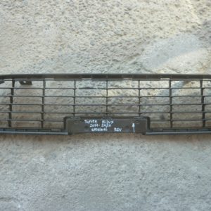 rejilla de parachoque toyota hilux revo 2017 2020 – daños