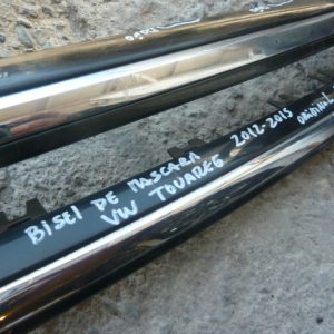 mascara (solo bisel) volkswagen touareg 2012 2015 daños