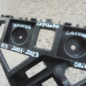 Mensula soporte mg hs 2021 2023 lateral trasero copiloto