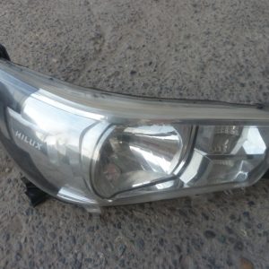 optico toyota hilux revo 2016 2019 copiloto halogeno – daños