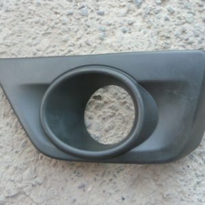 moldura tapa bisel neblinero grand vitara/nomade 2014-19 chofer