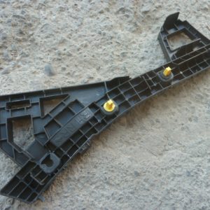 Mensula soporte kia cerato sedan 2019 2021 trasera copiloto