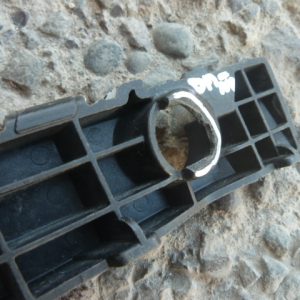 Mensula soporte kia rio 4 sedan 2013 2016 trasera copiloto daño