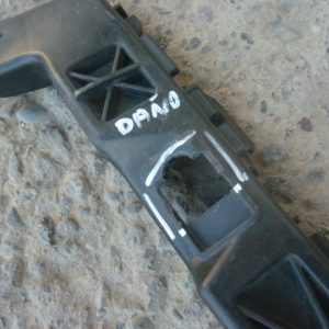 Mensula soporte kia sorento 2016 2019 trasera chofer daño