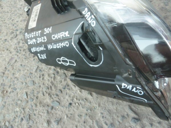 optico peugeot 301 2019 2021 2023  chofer daños - Imagen 2
