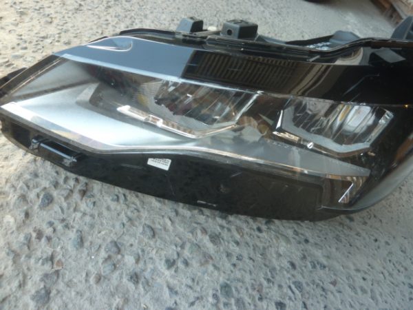 optico peugeot 5008 blue 2021 2024 full leds quebrado - Imagen 2