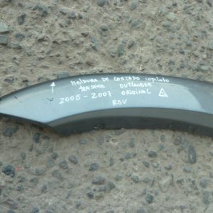 Moldura outlander 2005 2007 parachoque trasero copiloto daños