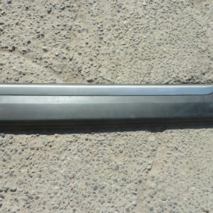 Moldura brilliance konect 2020 2022 puerta delant copiloto daños