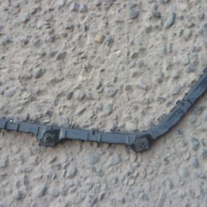 Mensula soporte ciaz 2017 2021 tras copiloto foto referencial daños