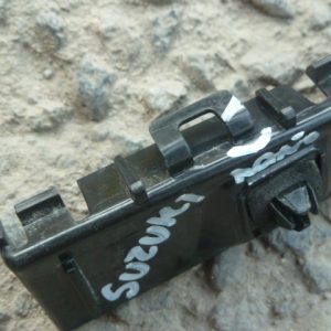 Mensula soporte s-cross 2016 -20 tras copiloto foto referencial daños