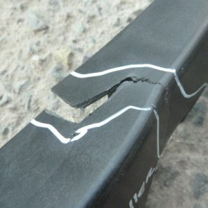 mensula soporte expert traveller 2019 2023 superior frontal copiloto daños