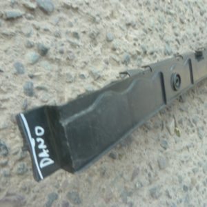 mensula soporte polo sedan 2003 2005 superior tras central daños