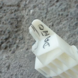 mensula soporte grand vitara 2007 2018 trasera chofer – daños