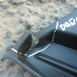 rejilla de parachoque toyota raize 2022 2023 2024 2025 daños