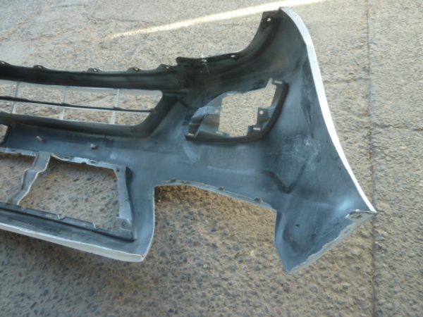 parachoque nissan versa n18 2016 2019 delantero original daños - Imagen 8