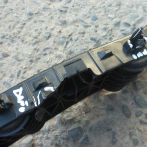 mensula soporte hyundai creta 2022 2024 delantera chofer daño