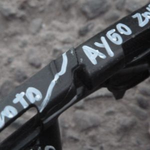 Mensula Soporte toyota aygo 2019 2020 delantera copiloto daños