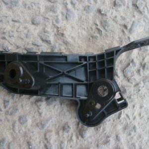 Mensula Soporte mazda 2 2016 a 2020 delantero copiloto