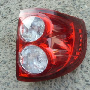 Foco haval h3 y h5 inferior de costado trasero copiloto alternat