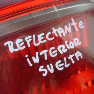 Foco grand musso 2020 2023 trasero copiloto original dañado