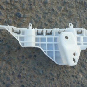 Mensula soporte chevrolet traacker 2018 2022 delantera chofer