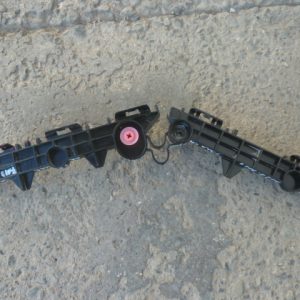 Mensula soporte toyota rav4 2022 2024 trasera chofer daños