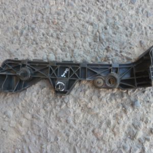 Mensula Soporte mazda 3 hatchback sport 2010 2013 trasera chofer dañada F/Ref