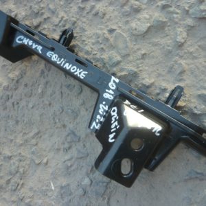 mensula soporte chevrolet equinox 2018 2022 delantera chofer