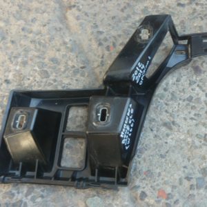 soporte mensula mb clase gle w166 2012-14 bajo foco tras chofer