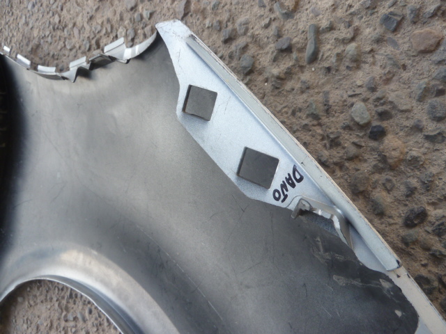 tapabarro citroen c4 picasso 2008 2010 2013 chofer abollado - Imagen 3