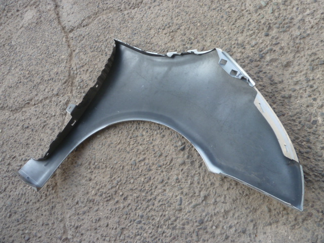 tapabarro citroen c4 picasso 2008 2010 2013 chofer abollado - Imagen 4