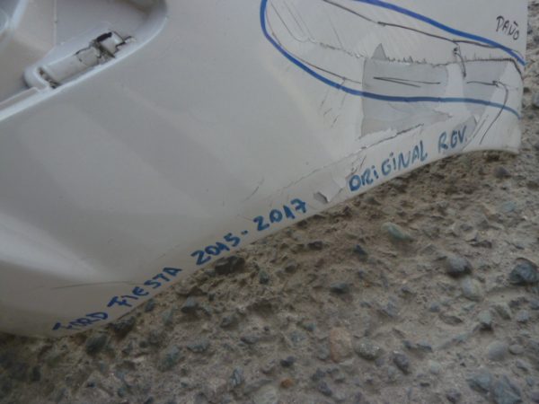 parachoque ford fiesta 2015 2016 2017 delantero - daños - Imagen 4